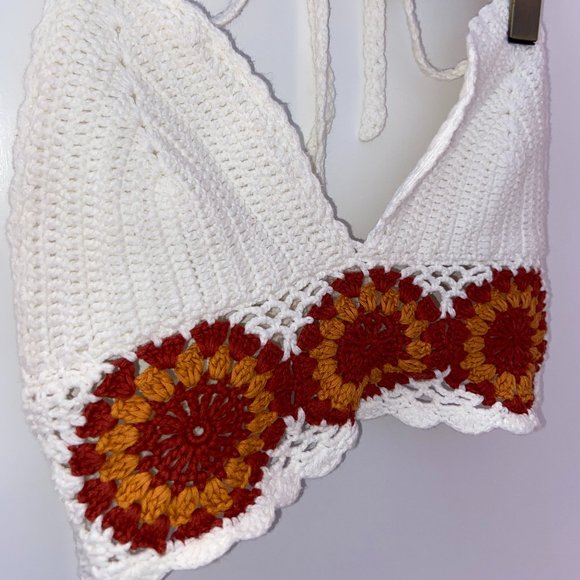 Sabo Skirt Two-Piece Crochet Bralette Set || White - Picture 10 of 16